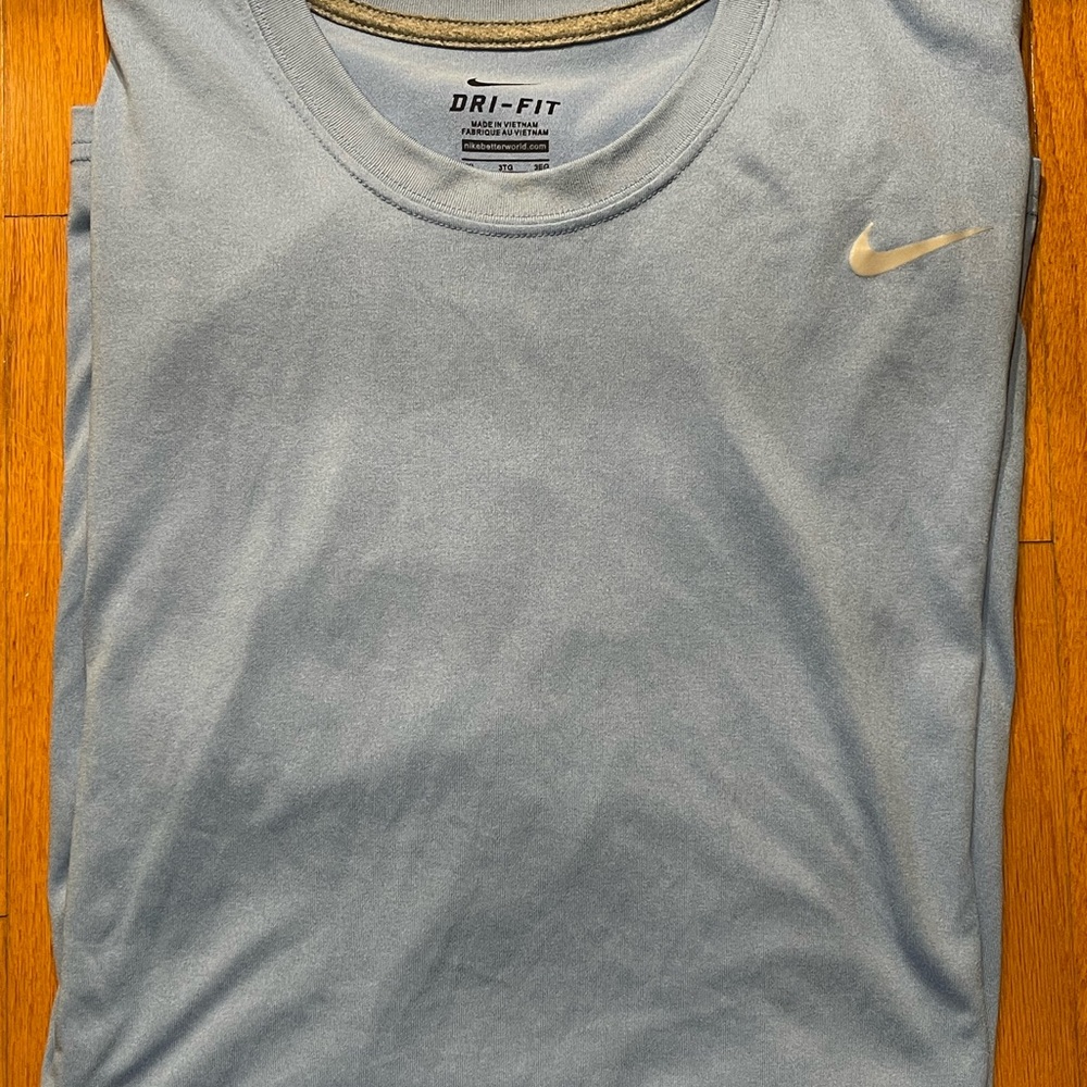 Nike Men's 3XL Light Blue Nike DRI-FIT Shirt (only worn once).